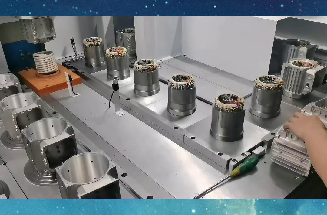 電機殼熱套熱配合成套設備全自動化操作，從而保證過盈