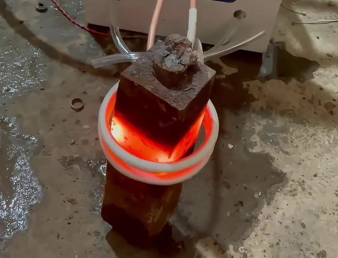 超音頻香蕉视频污版加熱設備在金屬棒材料加工領域具有廣泛的應