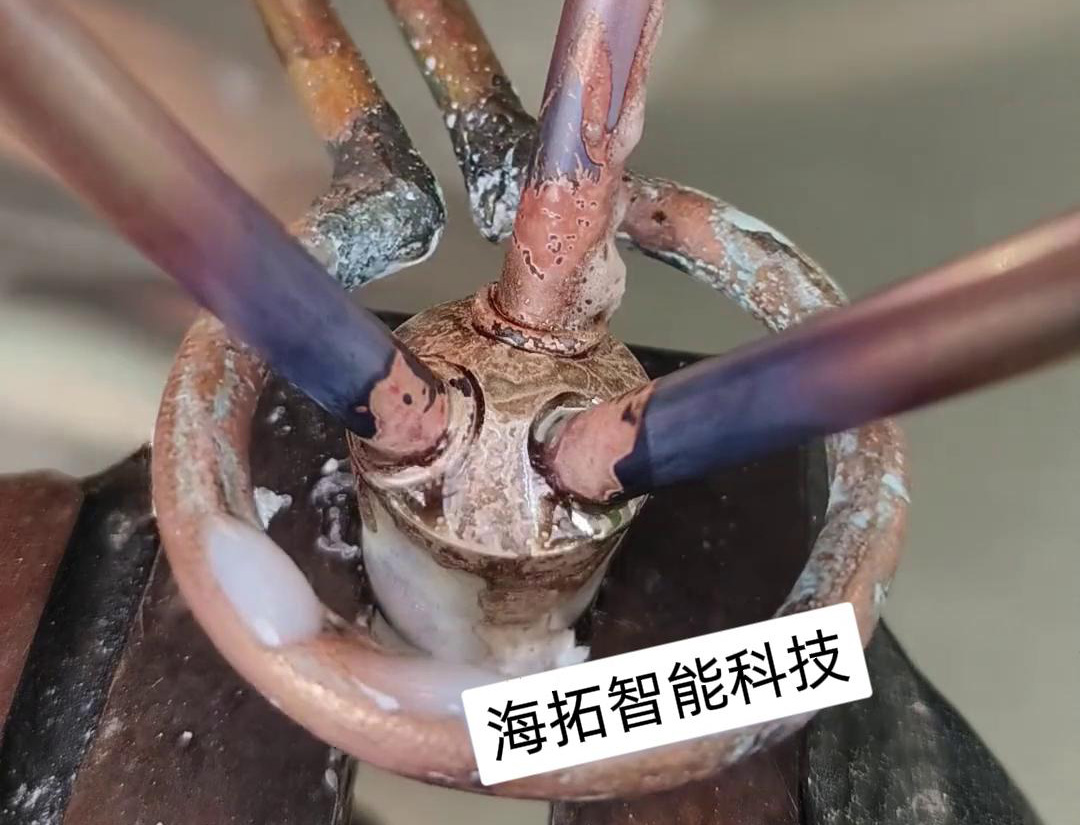 取代火焰焊接銅管的高頻焊機，可以配合自動化設備實現