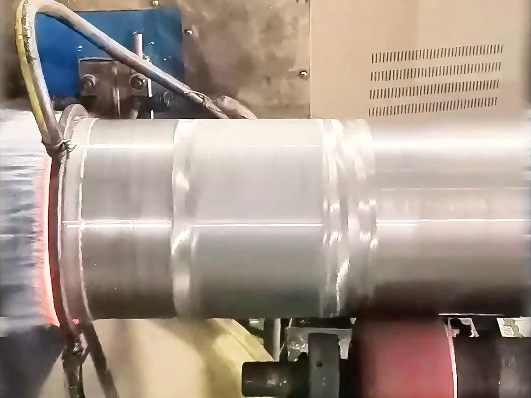 臥式超音頻淬火是一種的金屬熱處理工藝(圖1) 臥式超音頻淬火是一種的金屬熱處理工藝(圖1)