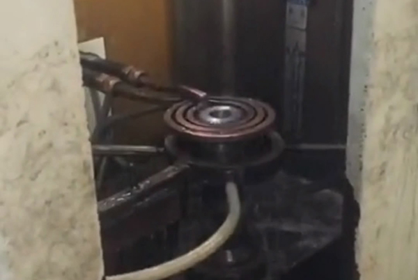 高頻淬火機床 齒輪大香蕉视频免费看