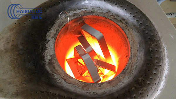 什麽是電加熱爐的基本工作原理?如何操作電加熱爐？ 
